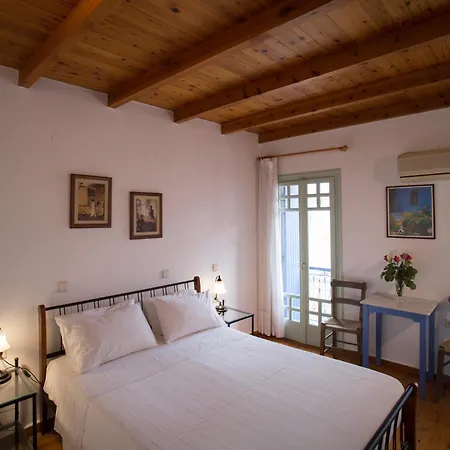 Aparthotel Nostos