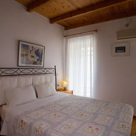 Nostos 3*