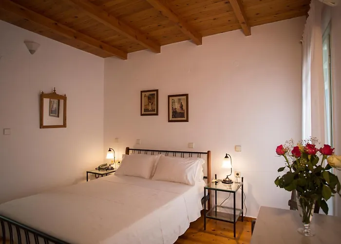 Nostos Apart-hotel 3*