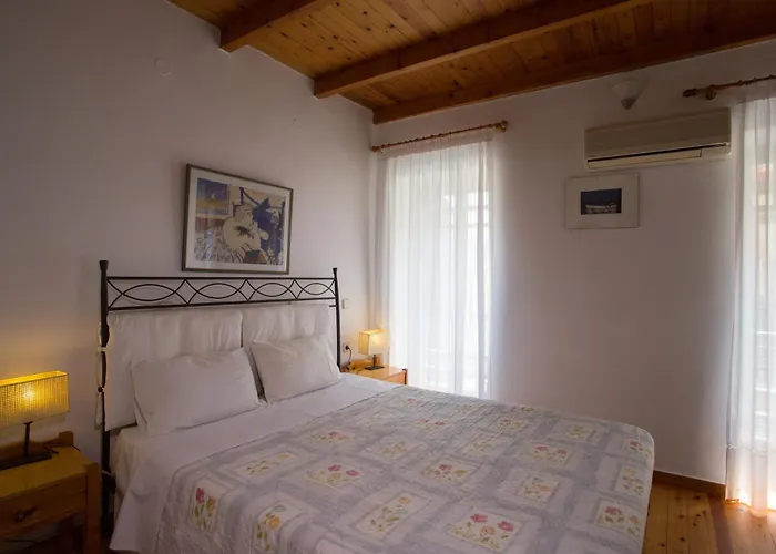 Nostos Aparthotel