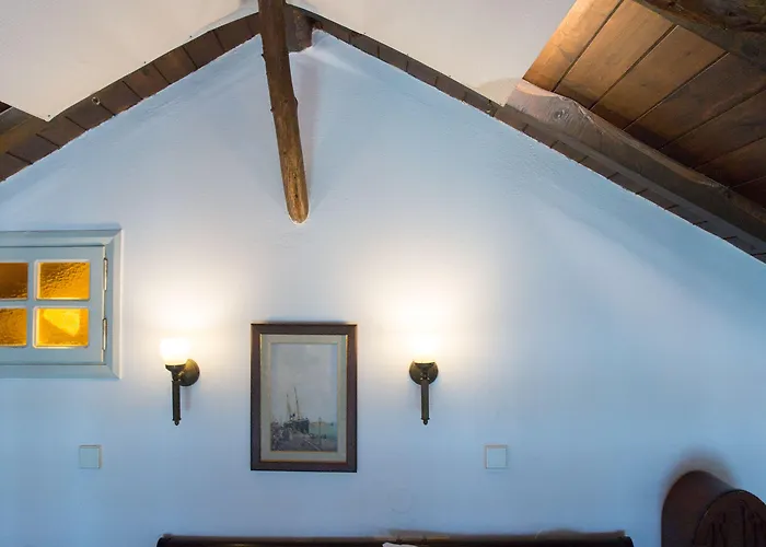 Nostos Aparthotel 3*